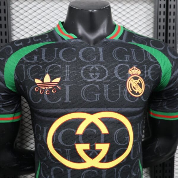 Camisa Real Madrid Jogador 24/25 edição especial Gucci - Image 3