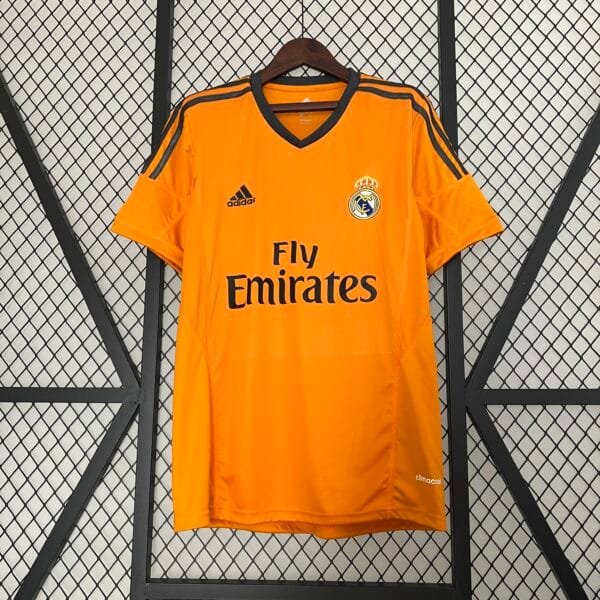 Camisa Retrô Real Madrid 13/14 Fora 3